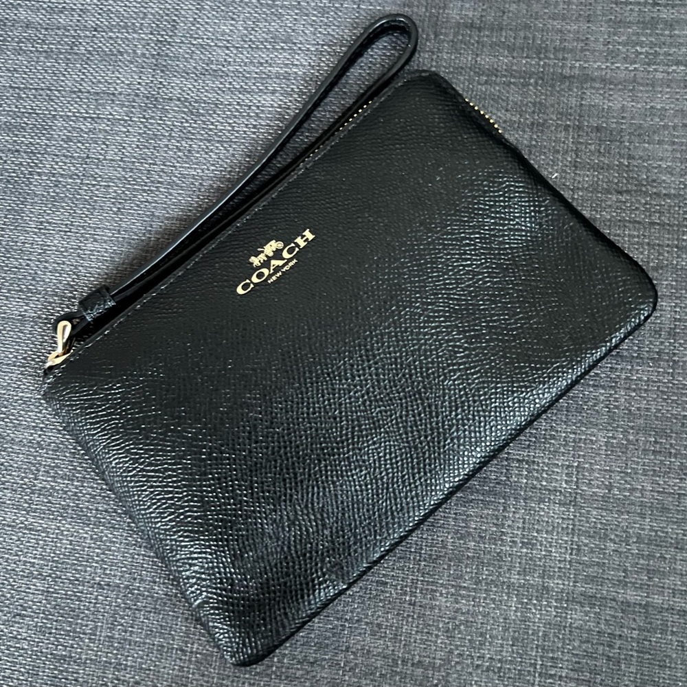 NWT COACH WRISTLET CLUTCH ZIPPED CARDHOLDER LEATHER - Picture 5 of 6